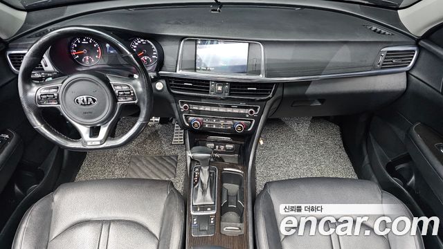 Kia K5 2016 — photo 10