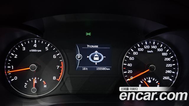 Kia K5 2016 — photo 11
