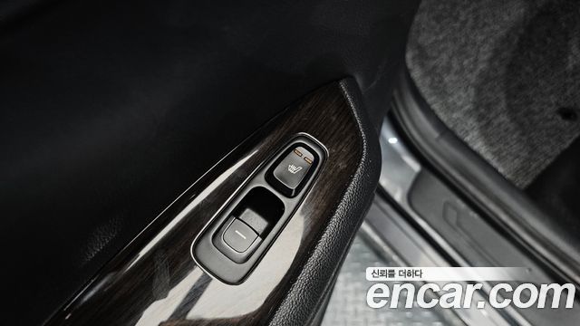 Kia K5 2016 — photo 19