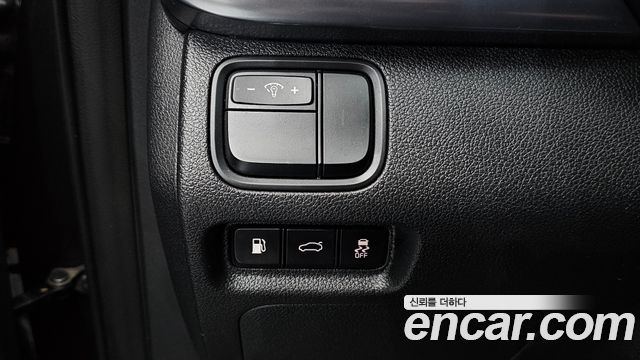 Kia K5 2016 — photo 30