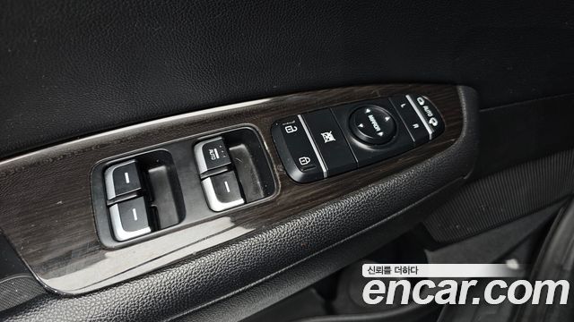 Kia K5 2016 — photo 34
