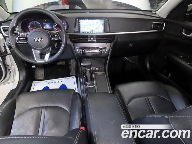 Kia K5 2019 — photo 10