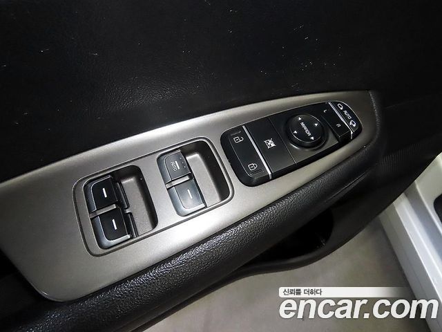Kia K5 2019 — photo 15