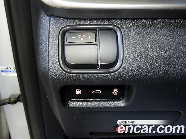 Kia K5 2019 — photo 16