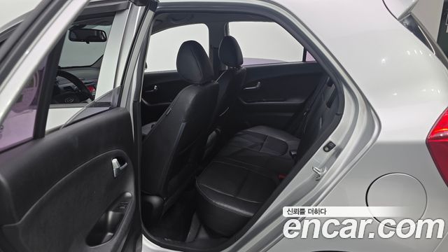Kia morning 2012 — photo 11