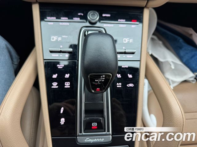 Porsche Cayenne 2019 — photo 7