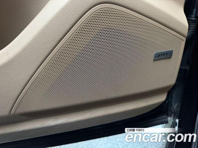 Porsche Cayenne 2019 — photo 11