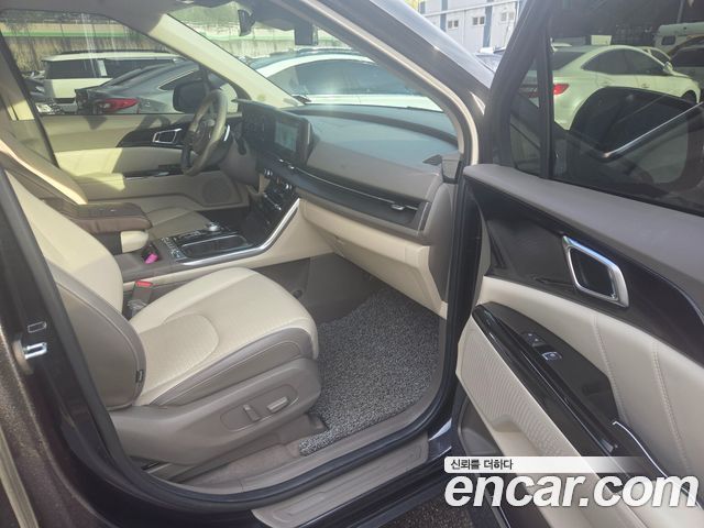Kia Canival 2021 — photo 6