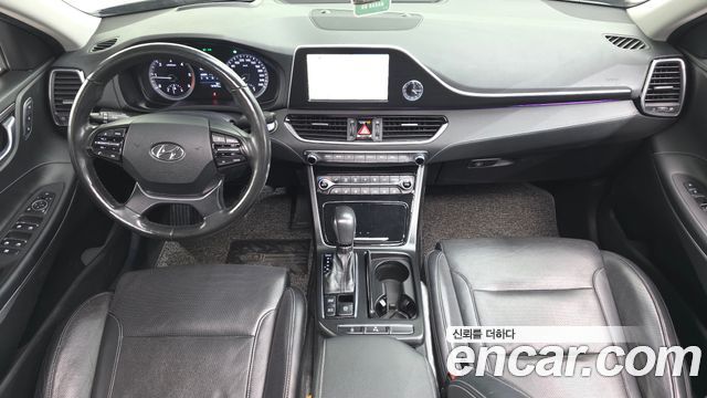 Hyundai Grandeur 2017 — photo 10