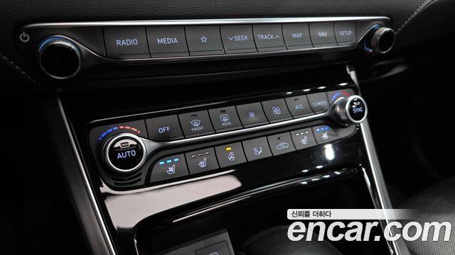 Hyundai Grandeur 2017 — photo 31