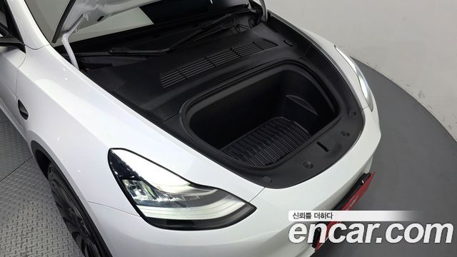 Tesla Model Y 2022 — photo 6