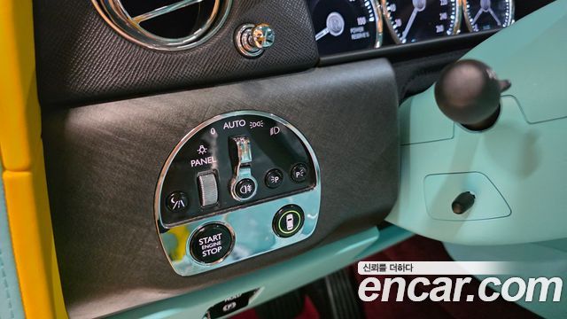 Rolls-Royce Cullinan 2020 — photo 9