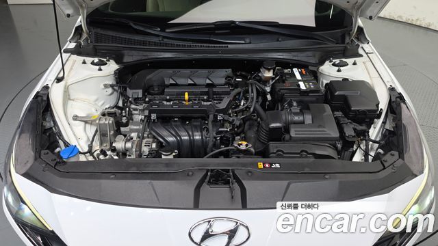 Hyundai AVANTE 2023 — photo 6