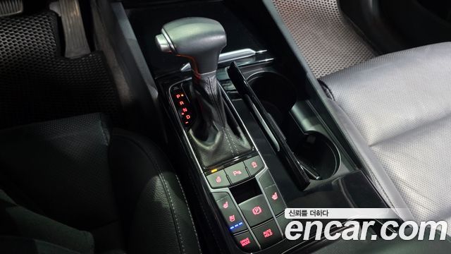 Kia K7 2017 — photo 9