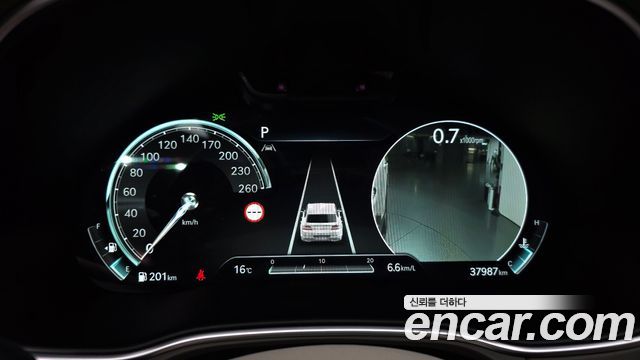 Genesis GV80 2022 — photo 11