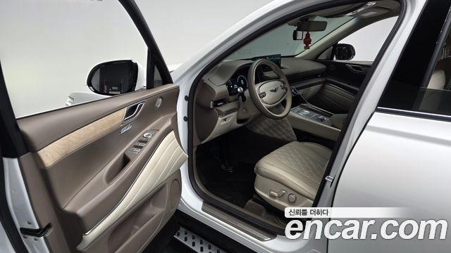Genesis GV80 2022 — photo 13