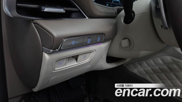Genesis GV80 2022 — photo 24