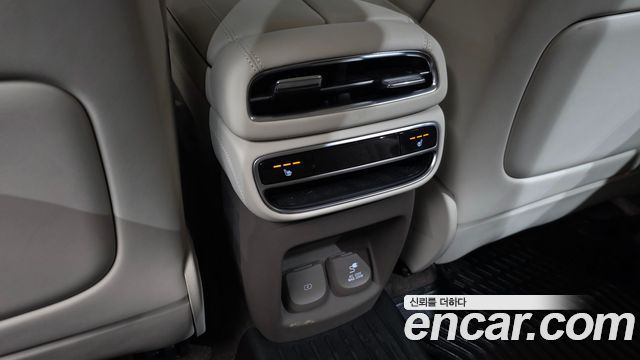 Genesis GV80 2022 — photo 25