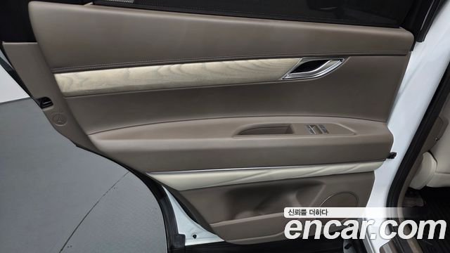 Genesis GV80 2022 — photo 15