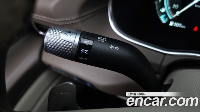 Genesis GV80 2022 — photo 31