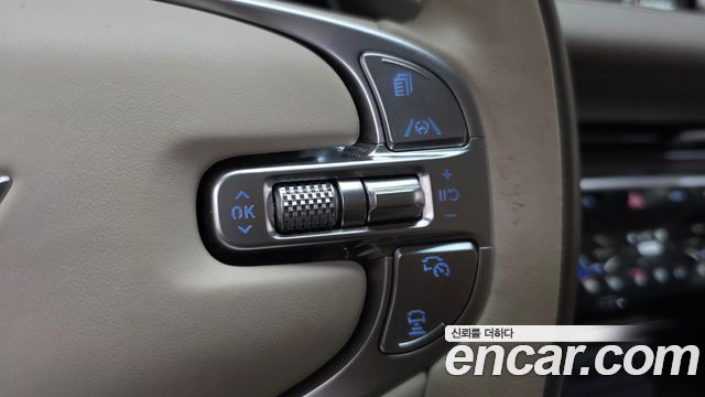Genesis GV80 2022 — photo 32