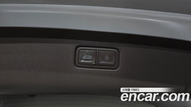 Genesis GV80 2022 — photo 36