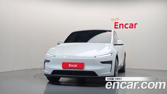 Tesla Model Y 2026 — photo 3