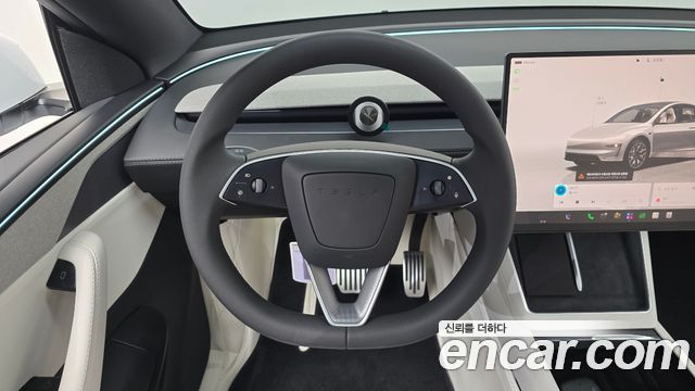Tesla Model Y 2026 — photo 19