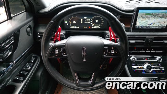 Lincoln Corsair 2020 — photo 19