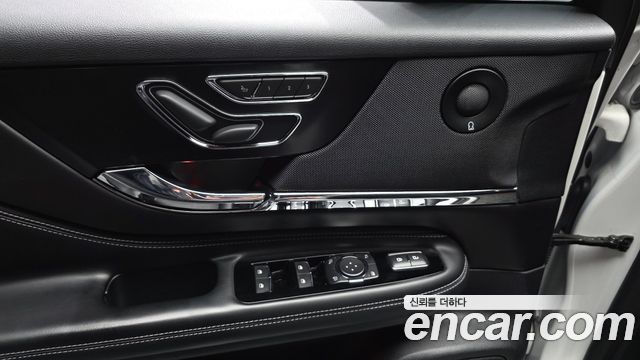 Lincoln Corsair 2020 — photo 29