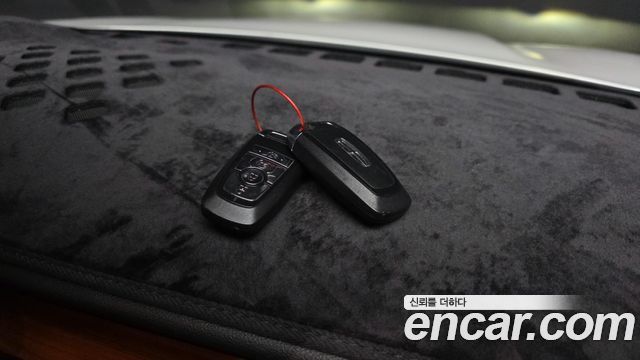 Lincoln Corsair 2020 — photo 30