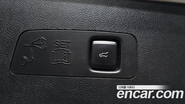 Lincoln Corsair 2020 — photo 32