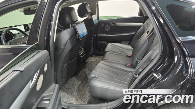 Genesis G80 2022 — photo 16