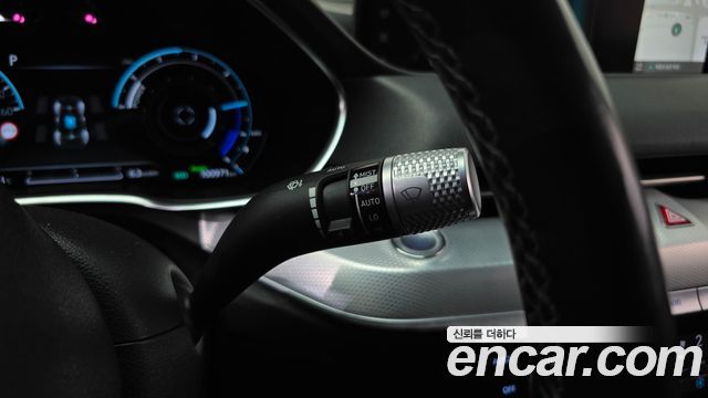 Genesis G80 2022 — photo 29