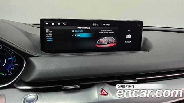 Genesis G80 2022 — photo 31