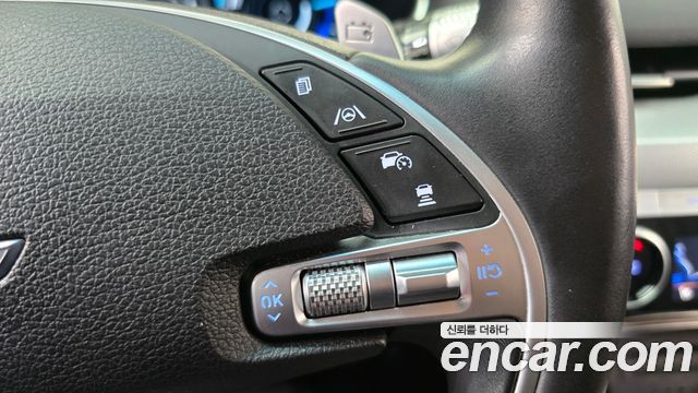 Genesis G80 2022 — photo 32
