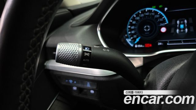 Genesis G80 2022 — photo 33
