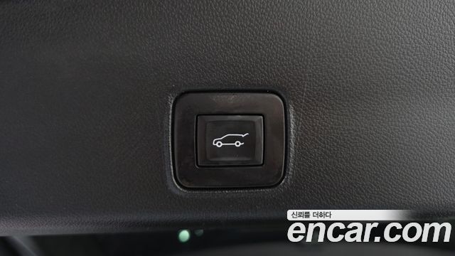 Chevrolet Korea Trailblazer 2023 — photo 21