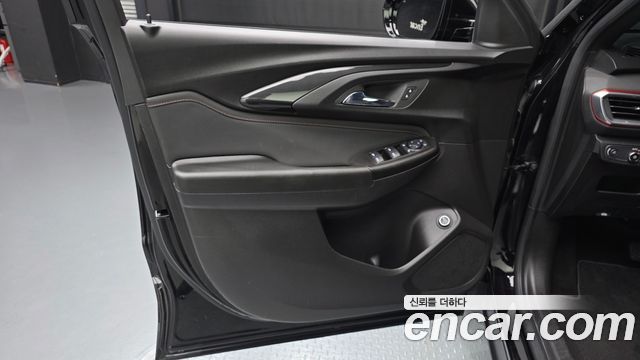 Chevrolet Korea Trailblazer 2023 — photo 14