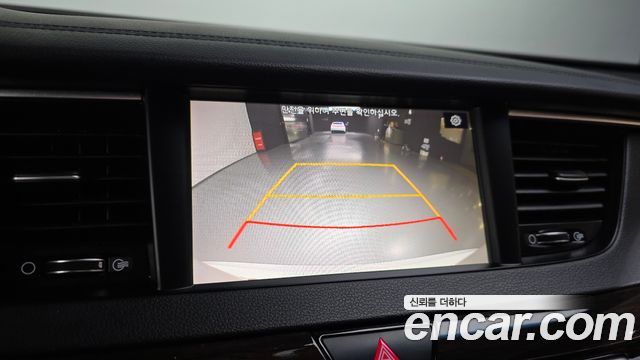 Kia K7 2018 — photo 21