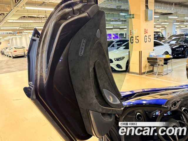 Mclaren 600LT 2020 — photo 11