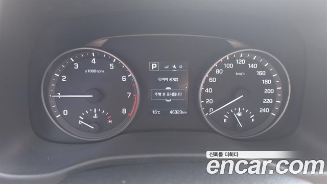 Hyundai AVANTE 2017 — photo 8