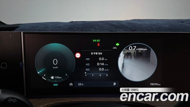 Hyundai Santafe 2025 — photo 11