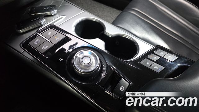Kia K8 2022 — photo 9