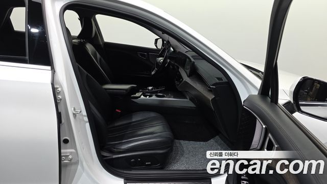 Kia K8 2022 — photo 11