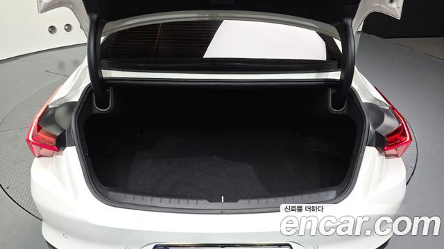 Kia K8 2022 — photo 20
