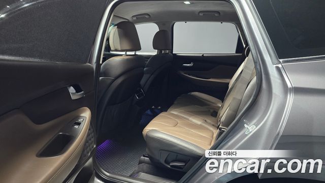 Hyundai Santafe 2020 — photo 12