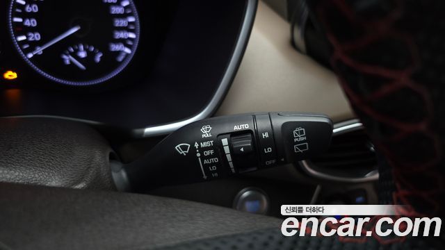 Hyundai Santafe 2020 — photo 17