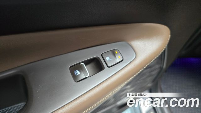 Hyundai Santafe 2020 — photo 18