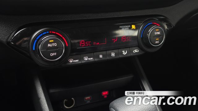Kia K3 2023 — photo 30